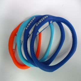 Relógio branco/azul do punho do silicone, relógio de pulso de quartzo dos esportes com o botão ajustável do tempo
