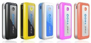 O perfume rápido ultra fino Samsung da carga põe o banco 4400mah para o celular