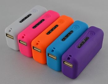 banco portátil do poder de 2600mAh USB com luz do diodo emissor de luz, vermelho/rosa/verde