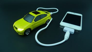 Banco 4400mah do poder do Li-íon da emergência da nota da galáxia de Samsung com forma do carro