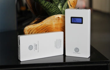 Do banco ultra fino do poder do LCD do Portable bloco externo da bateria para o telefone e a câmara digital espertos
