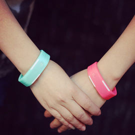 Relógio personalizado 3atm do bracelete do diodo emissor de luz Digital da geléia com luz vermelha para o amante dos pares